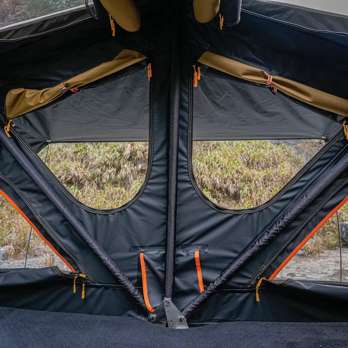 Lofti Bertha rooftop tent fabric and zip detail